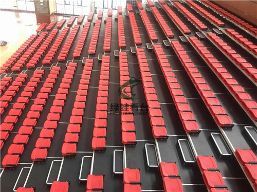 湛江市北大附屬實驗學校16層伸縮看臺