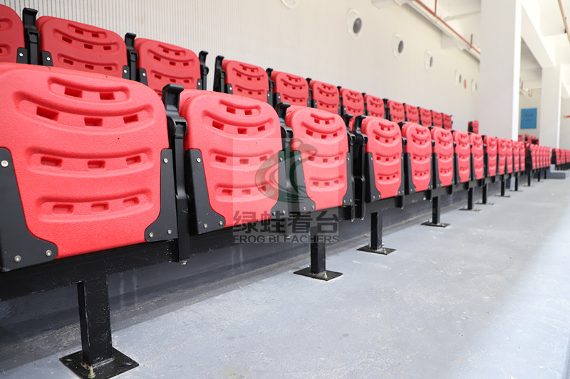 衡東奧體中心體育館看臺(tái)座椅
