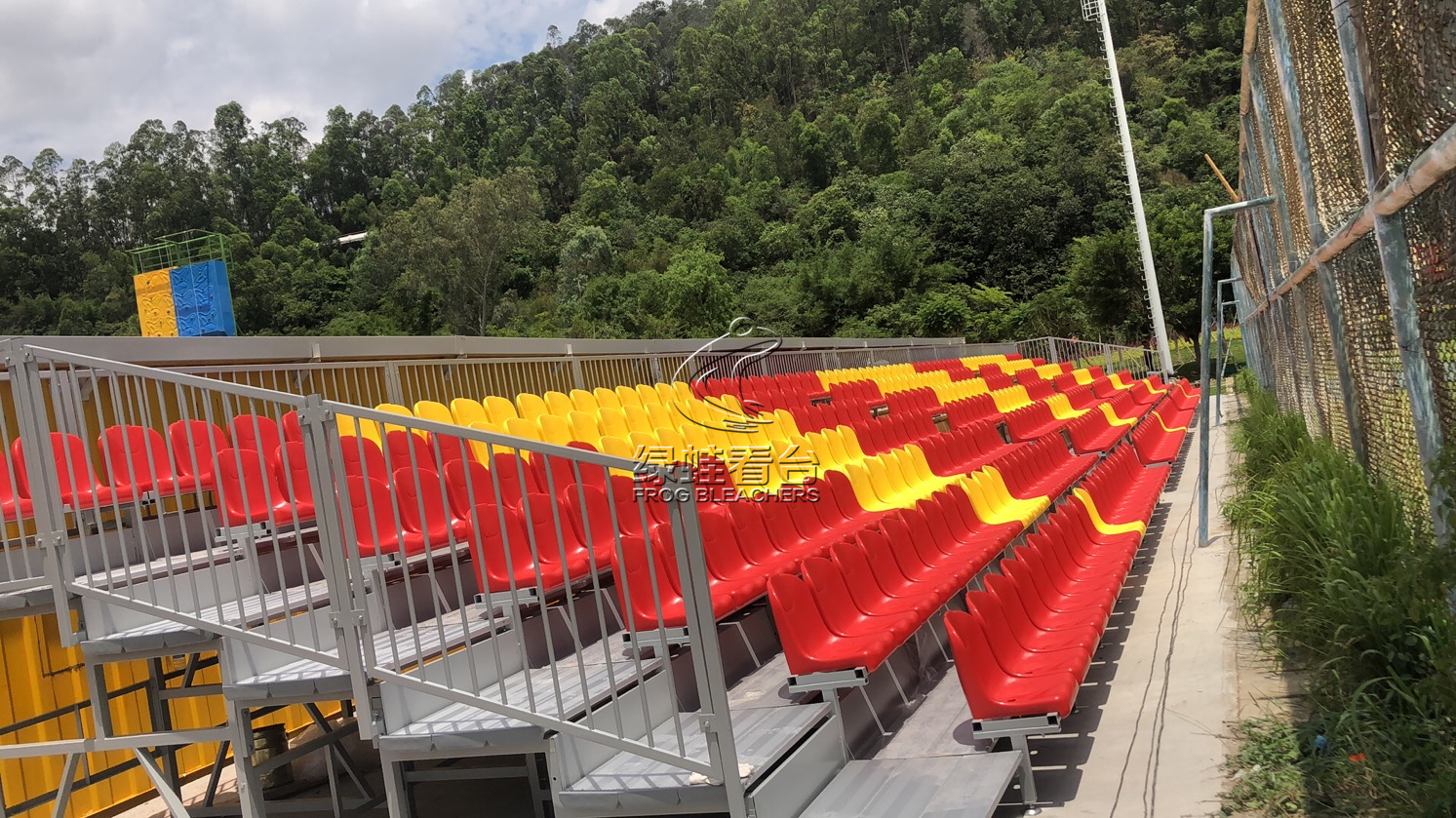 順德足球協(xié)會室外固定金屬看臺