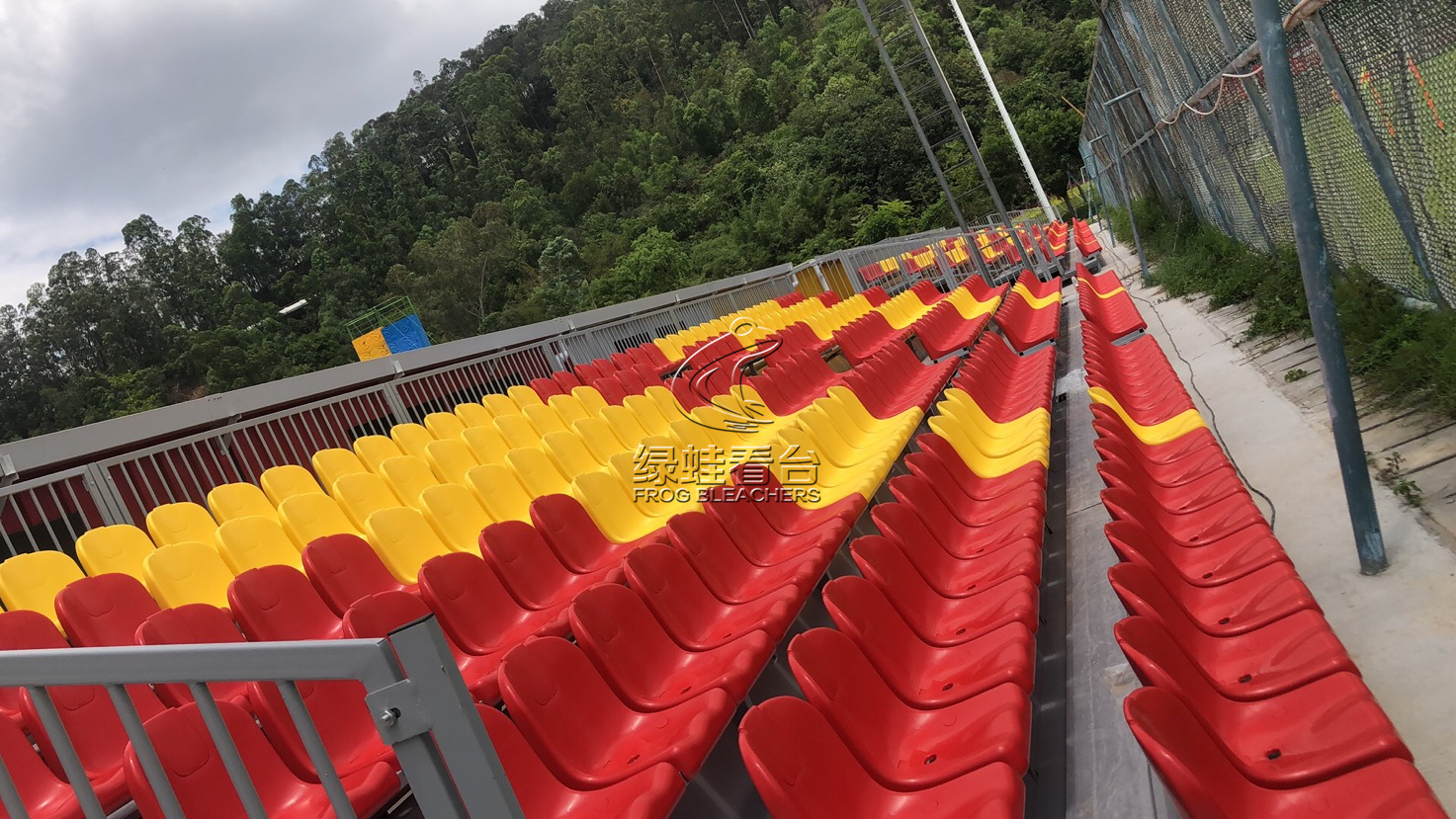 順德足球協(xié)會室外固定金屬看臺