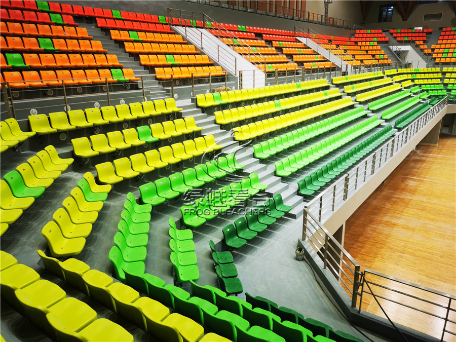 中國科技大學體育館看臺座椅