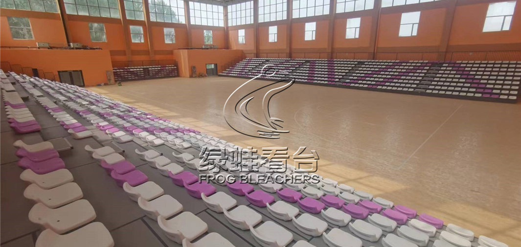 體育場(chǎng)館使用伸縮看臺(tái)安全嗎生產創效？綜合各個(gè)方面的安全性能來給你答案